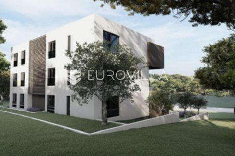 A modern residential building with 6 apartments is being built near the popular resort of central Dalmatia, the town of Rogoznica, 20 m from the beach.The building consists of 6 apartments spread over 3 floors (ground floor, first floor and second fl...