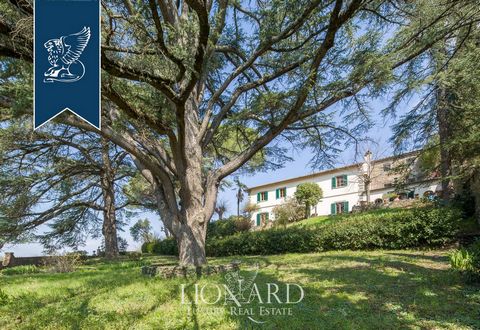 This stunning property for sale is situated in the wonderful Chianti region, a world-renowned area famous for its excellent wines. This villa for sale is nestled in a hilly position offering a wonderful view over the proximity, which displays vineyar...