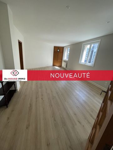 Apartment of 72 M2 ideally located, parking in a private courtyard with gate. The apartment consists of an entrance hall with cupboard, a bedroom with dressing room, a bathroom, a large living room of 33M2 and its large furnished and equipped kitchen...