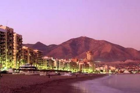 Come and enjoy Fuengirola - an emblematic place on the Costa del Sol. The accommodation in the center allows you to enjoy a happy and relaxed vacation, all within close proximity of bars and restaurants to a wide variety of entertainment options with...