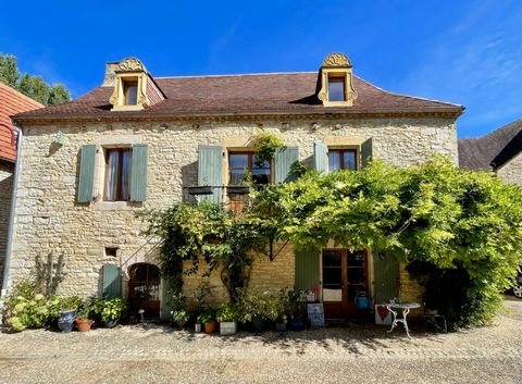 EXCLUSIVE TO BEAUX VILLAGES! Nestled in the popular village of Daglan in the Dordogne, this beautiful stone property oozes history with charm and character and retains some original features. Stone stairs lead to a lovely open, light living area and ...