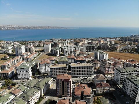 Die bezugsfertigen Wohnungen in Istanbul befinden sich im Stadtteil Büyükçekmece auf der europäischen Seite. Der Stadtteil Büyükçekmece hat eine Küste, natürliche Schönheit, moderne Einkaufszentren, Restaurants und Unterhaltungsmöglichkeiten. Im Vier...