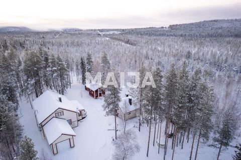 Ora in vendita: una graziosa casa indipendente con sauna nel cortile vicino alle piste da sci di Suomu. Questa proprietà è adatta per la residenza permanente o come casa vacanze. In inverno, è possibile accedere facilmente alle piste da sci illuminat...