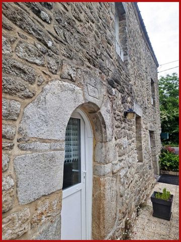 Your real estate advisor Emma Baron invites you to discover this house of character located in a peaceful hamlet, a few minutes from the market town of Caden. A favorite for lovers of tranquility and authentic charm. The house of about 120 m2 is comp...