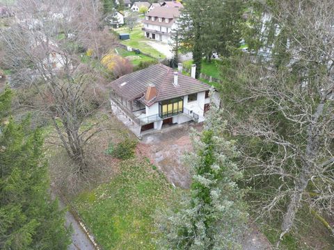 Dpt Jura (39), à vendre ARINTHOD maison de 114 m² - Terrain de 4 770,00 m²