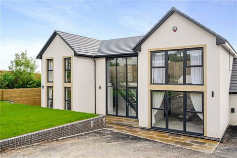 The development comprises 5 individually designed homes to be finished to the highest standard, affording luxury fitments together with a superb contemporary design with open plan family spaces and outside living which takes advantage of the superb v...