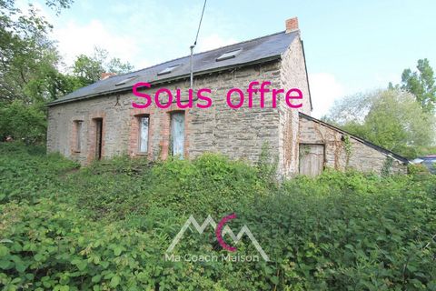 Lovers of nature and renovation, this stone farmhouse to be completely renovated is waiting for you! Located in zone Ah and A of the PLU of Guémène Penfao, it consists on the ground floor of a large room with an old fireplace. Upstairs, an attic will...