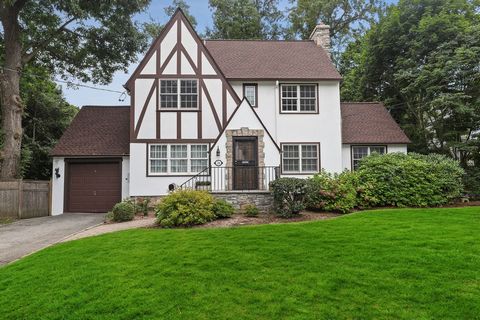 Welcome to this classic Bronxville Tudor, nestled on a beautiful tree-lined street and conveniently located close to everything Bronxville has to offer. Upon entering, you're greeted by an inviting foyer that sets the tone for the home's timeless ele...