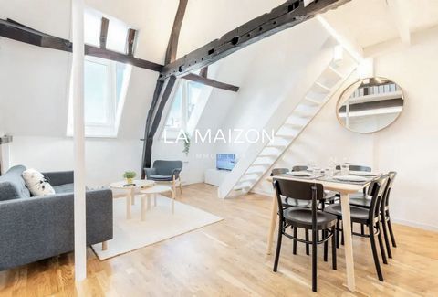 A deux pas de la Grand' Place et du Palais Rihour, appartement en duplex de 53m2 loi carrez et 78m2 au sol. (surface pondérée 65m2) Les prestations de ce bien et son emplacement premium vous séduiront à coup sûr.  La lumière, la hauteur sous plafond,...