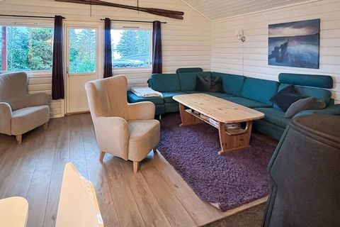 Fishing cabin at the far west of Hiskjo with a perfect location and great fishing spots by sea and fjord. Holiday house that invites you to great fishing holidays close to the sea, far west at Bømlo. The holiday home has a well-equipped kitchen where...