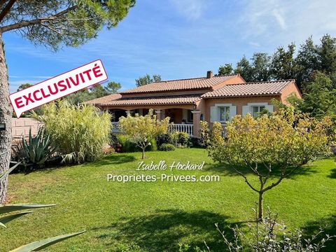 GAREOULT EXCLUSIVE Charming House of 180 m² with Numerous Outbuildings on a Plot of 2335 m² Let yourself be seduced by this magnificent property nestled in the heart of a vast plot of 2335 m², offering space, comfort and endless possibilities. With i...