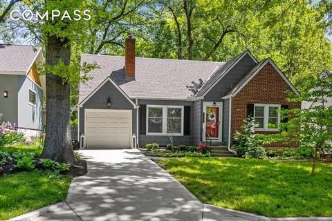 Westwood charmer - this 3 bedroom, 2 full bath 1 1/2 story is completely remodeled and ready to call home. Main living room with true entryway, built-in bookshelves and gas fireplace. Original woodwork, archways, and wainscotting. Formal dining room ...