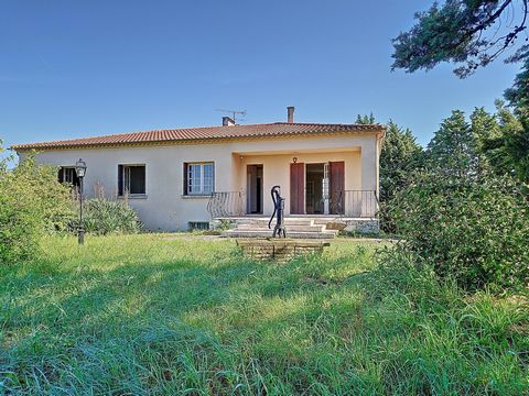 Maison avec potentiel exceptionnel sur terrain de 2000 m² + 6800 m² de terres agricoles vue Pyrénées