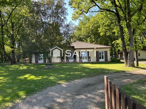 Belle maison de plain-pied avec piscine et grand terrain arboré – Secteur Montpouillan