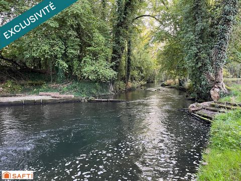 Terrain de 13,10 ha traversé par la Somme à HAM