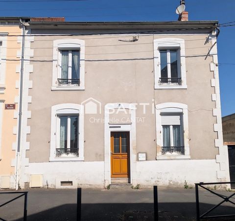 Maison 131 m², composée de deux appartements F3.