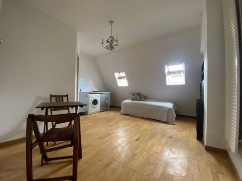 Studio ascenseur dernier étage, Janson de Sailly PARIS 16EME ARRONDISSEMENT (75)