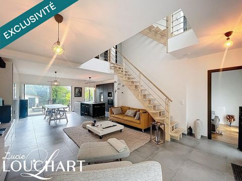 MAGNIFIQUE MAISON FAMILIALE 5 CHAMBRES AVEC GRAND JARDIN