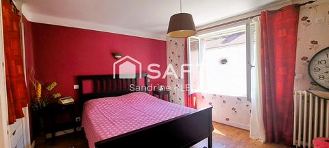 Ensemble immobilier de 182 m², avec HABITATION et LOCAL COMMERCIAL