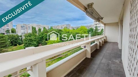 GRAND APPARTEMENT EN ETAGE ELEVE, PARKING PRIVE ET CAVE