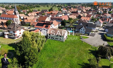 Superbe appartement de 4 pièces disposant d'une terrasse, d'un jardin, d'un double garage et de 2 places de stationnement privées !