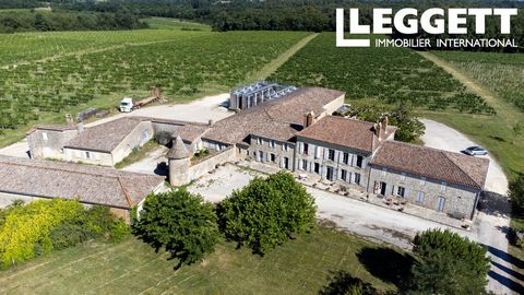 A13959 - This wine property consists of two units/castles with a total area of ​​148 ha 46 a 79 ca, composing: A wine chateau in GIRONDE: On a dominant position with panoramic views you will find this very beautiful set of stone buildings dating back...