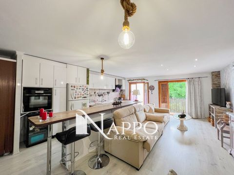 Nappo Real Estate is pleased to present this amazing property located on the first floor of a very quiet and family friendly finca with 5 neighbours (two neighbours per floor) in the sought after village of Santa Maria Del Cami just 12 minutes from P...