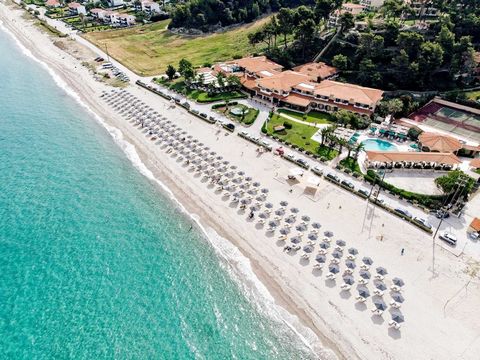 Property Code: HPS2754 - Hotel FOR SALE in Kassandra Poseidi for € 15.000.000 . This 8000 sq. m. furnished Hotel consists of 4 levels and features 136 Spaces, 136 bathrooms and 160 WC. The property also boasts Heating system: Autonomous heating - Oil...