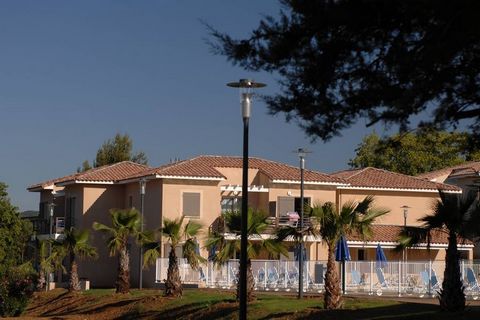 Résidence Les Océanides is a beautiful complex under the pine trees, featuring a number of smaller buildings with apartments, grouped around the wonderful swimming pool. The buildings have two floors and are spread over a slightly hilly terrain. The ...