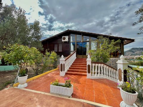 Country home with a big land in Alcoy This wooden villa is located on a fenced plot of 2500m2 with beautiful mountains views The main floor offers a nice glassed naya a living room a large kitchen 2 double bedrooms and a bathroom with bathtub All roo...