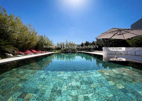 Super luxurious villa for sale in Greece!   Three bedrooms and 2 bathrooms spacious villa in Greece with private pool and a huge terrace.  With pre-installation for an elevator that can serve all levels, this villa is as practical as it is stylish. M...