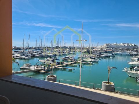 1 bedroom apartment in the prestigious Marina of Vilamoura, Algarve. The property is located on the 1st floor without elevator of the building consisting of four (4) floors above ground. It is privileged for its location in the prestigious Vilamoura ...