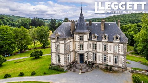 A19205SHJ23 - Dieses Schloss ist ein wahres Juwel, eingebettet in die wunderschöne Landschaft der Creuse. Das Schloss Napoleon III. stammt aus dem Jahr 1870 und besteht aus 4 Etagen à 350 m², von denen 2 renoviert wurden. Das Hotel liegt in der Nähe ...