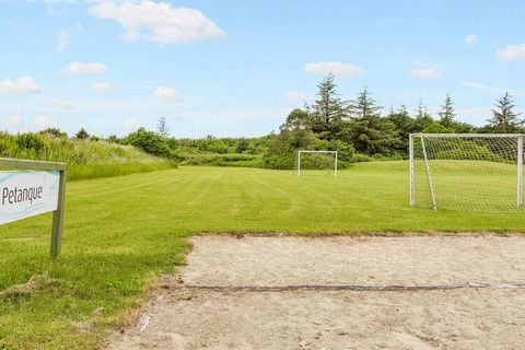 Centre de vacances Vigsø - une mer d'activités dans un cadre unique Séjournez dans un cadre pittoresque avec un accès direct à de nombreuses activités : parc aquatique, tennis et motocross. Regardez des films sur YouTube. Vigsø Holiday Center Google ...