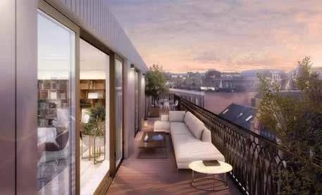 Cet appartement exceptionnel de 2 chambres et 2 salles de bains , avec un bureau spacieux, situé sur un appartement de 137,13 m². La pièce maîtresse est une cour vitrée sur cinq niveaux, baignant l'espace de lumière naturelle et offrant une protectio...