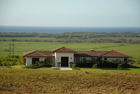 Nuevos Lotes en la Comunidad Cerrada más Prestigiosa de Puerto Plata en Venta Terreno disponible en la comunidad cerrada más prestigiosa de Puerto Plata, donde se pueden encontrar las propiedades más grandes y bonitas. En esta comunidad se puede disf...