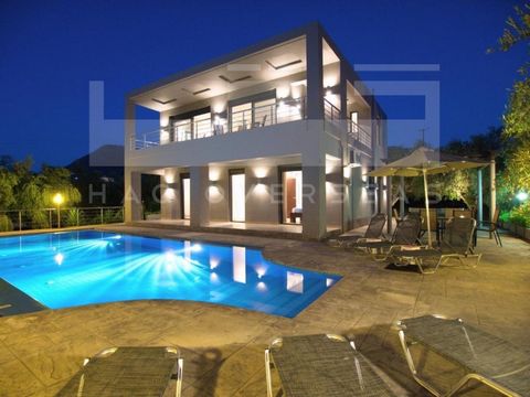 This villa for sale in Apokoronas, Chania, Crete, is located in the seaside village of Almyrida. it has a total living space of 165m2, sitting on a 5000m2 private plot. it is developed over 2 levels and consists of 3 bedrooms and 3 bathrooms. The gro...