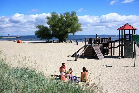 Appartement de vacances de haute qualité près de la plage avec jardin dans le parc naturel « Am Stettiner Haff » avec tout ce qui rend vos vacances attrayantes et relaxantes !