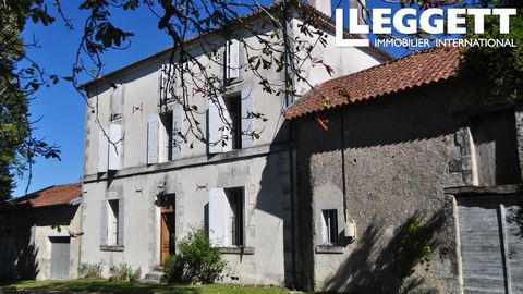 114396LAL24 - Traditionele stenen boerderij aan de rand van Brantôme-en-Périgord op een steenworp afstand van een supermarkt. Het wordt verkocht met een tweede 16e-eeuws huis, twee schuren, een hangar en bijgebouwen. Brantôme is een levendige, toeris...