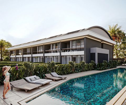 Apartments with Private Garden and Terrace in a Complex with Indoor Parking Lot and Swimming Pool in Konyaalti, Antalya The apartments are located in Molla Yusuf neighborhood, Konyaalti, Antalya. Molla Yusuf neighborhood is one of the most special an...