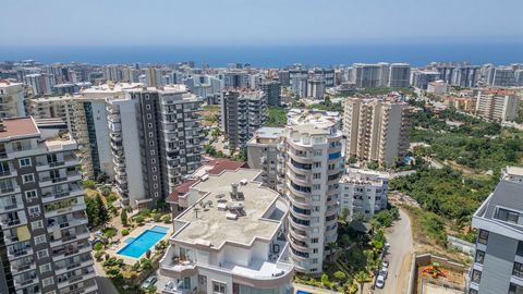 2+1 Meublé ♦️110 m2-1er étage ♦️Orientation Sud-Ouest-Nord ♦️Vue sur la piscine ♦️Frais de maintenance : 500 TL ♦️Élévateur 2 pièces ♦️Piscine extérieure ♦️Piscine pour enfants ♦️Aire de jeux pour enfants ♦️Société de gestion de site Grand jardin Fit...