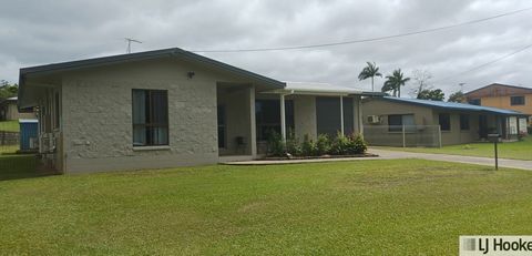 Nous sommes ravis de vous présenter une opportunité exceptionnelle d’acquérir une belle maison familiale dans la banlieue très recherchée de Belvedere. Cette propriété est idéale pour une famille en pleine croissance, offrant une superficie de terrai...