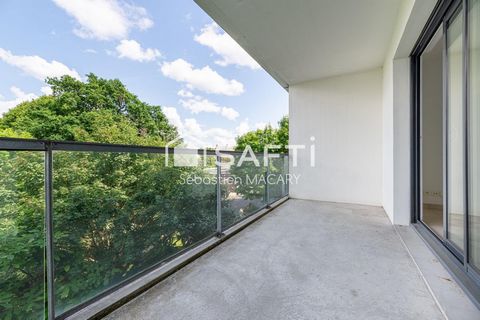 T2 avec balcon, cave et parking – Quartier Greneraie