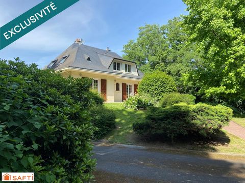 Maison familiale 4 chambres et un bureau, sur parc arboré de 5 800 m² – La Chapelle-sur-Erdre