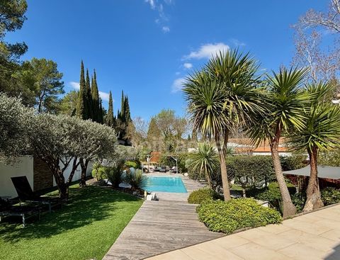 Villa à vendre 5 pièces SAINT CLEMENT DE RIVIERE (34)