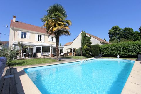 Maison à vendre 7 pièces SAINT PRIX (95)