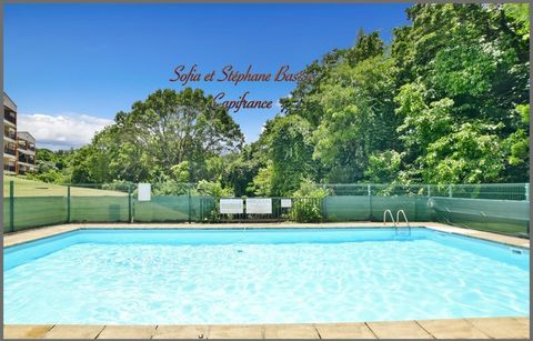 À vendre à Fort-de-France (Didier) SOUS OFFRE _ 2 avec jardin, piscine, parkings & cave 42 m² habitables + véranda lumineuse) Martinique 972