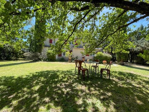 Maison à vendre 4 pièces CHATEAUNEUF LE ROUGE (13)