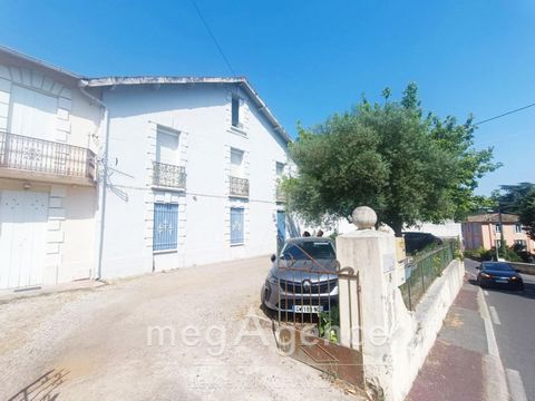 Appartement RDC 63 m² parking + terrain 300 m²