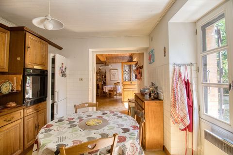 Maison de village avec jardin, garage et combles aménageables Calme absolu à Saint-Blaise-du-Buis